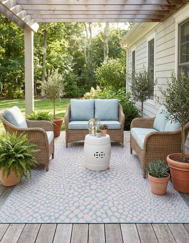 Detail image of 6' x 9' Easy-Clean Jill Zarin Cape Town Indoor / Outdoor Rug
