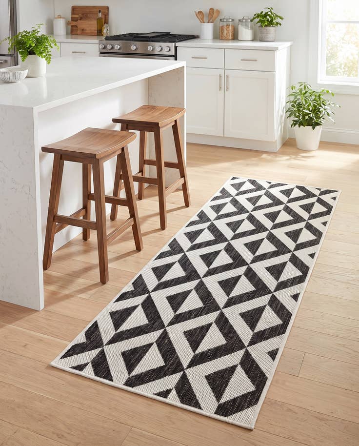 Detail image of 2' x 5' 3 Easy-Clean Jill Zarin Napa Indoor / Outdoor Runner Rug