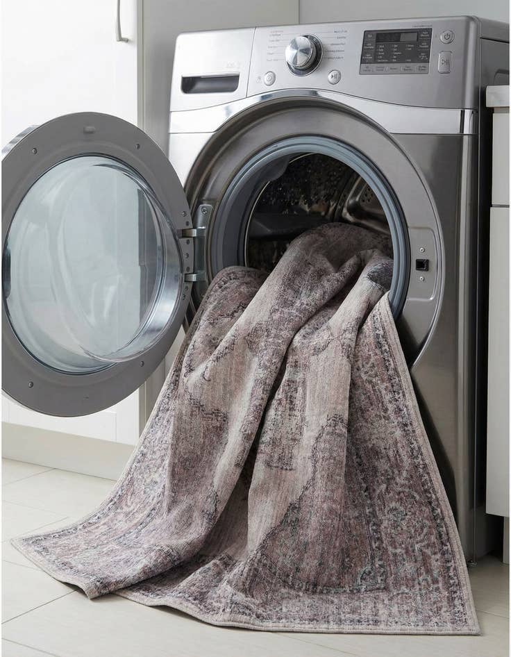 Detail image of  6' x 6'  Washable Mangata Square Rug