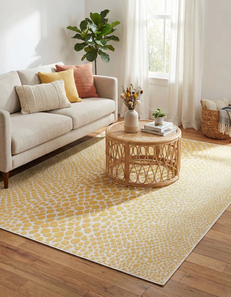 Detail image of 4' x 6' Easy-Clean Jill Zarin Cape Town Indoor / Outdoor Rug