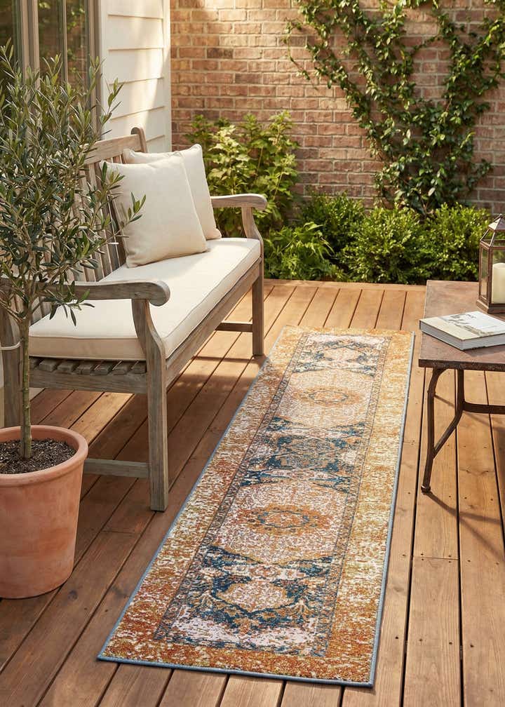 2' x 8' Easy-Clean Traditional Indoor / Outdoor Runner Rug