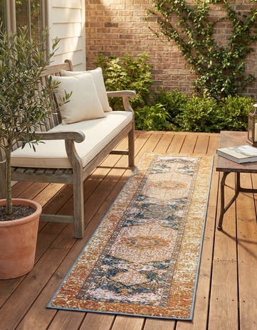 2' x 8' Easy-Clean Traditional Indoor / Outdoor Runner Rug