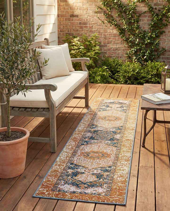 2' x 8' Easy-Clean Traditional Indoor / Outdoor Runner Rug