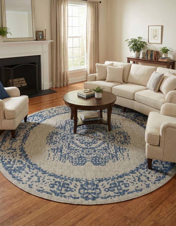Detail image of 10' x 10' Easy-Clean Traditional Indoor / Outdoor Round Rug