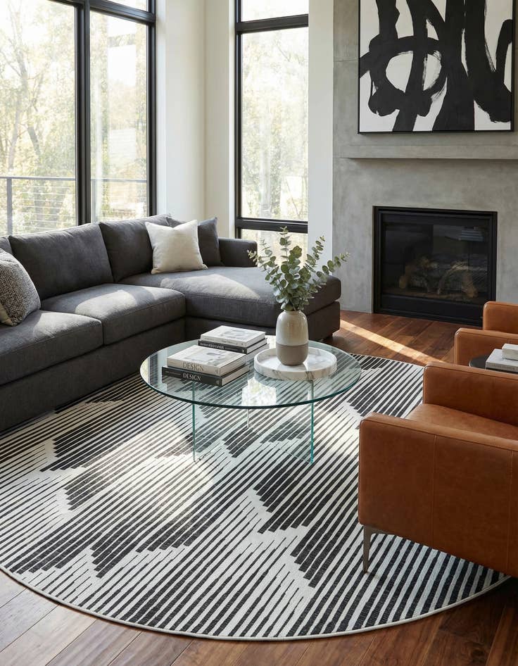 Detail image of 12' x 12'  Washable Modern Indoor / Outdoor Round Rug