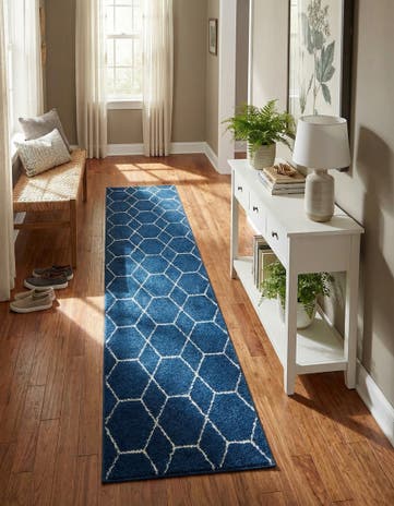 2' x 13' Lattice Frieze Runner Rug