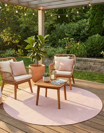 Whisper Pink Easy-Clean Solid Indoor / Outdoor Round Rug