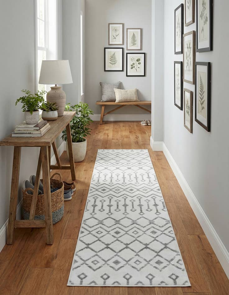 Detail image of 2' 6 x 8' 2 Kasbah Trellis Runner Rug