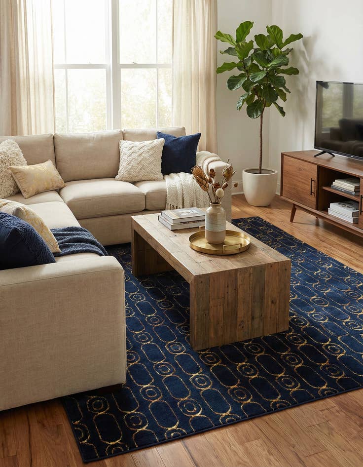 Detail image of 7' 10 x 7' 10 Vogue Geo Square Rug