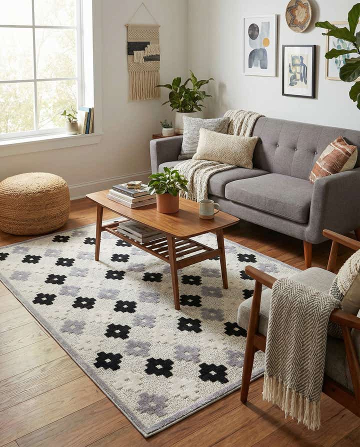 5' x 7' 7 Easy-Clean Indoor / Outdoor Rug