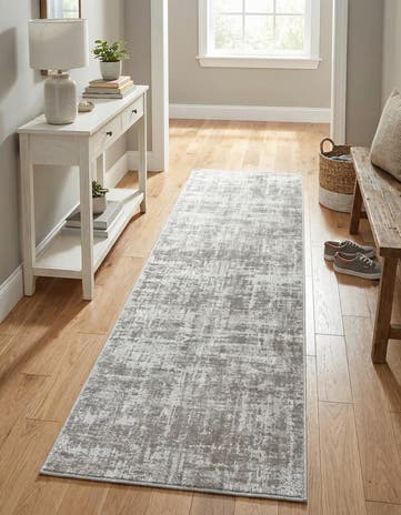 Ivory Valencia Runner Rug