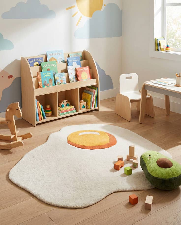 Detail image of 5' 1 x 5' 1 Playtime Kids Wool Freeform Rug