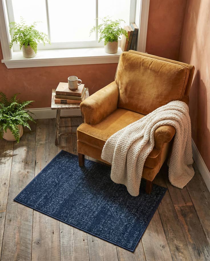 Detail image of 2' x 3' Angelica Rug