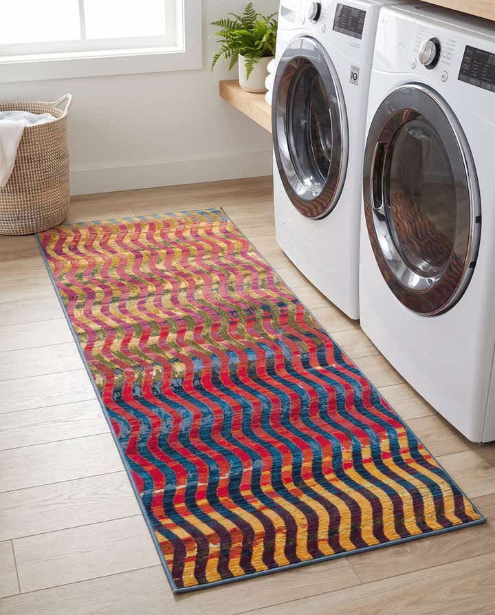 2' x 5' Easy-Clean Modern Indoor / Outdoor Runner Rug