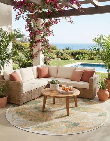 Ivory Easy-Clean Baja Indoor / Outdoor Round Rug