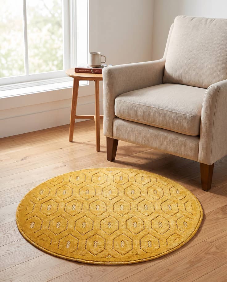 Detail image of 3' x 3' Easy-Clean Trellis Textured Indoor / Outdoor Round Rug