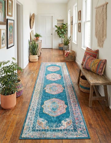 2' 7 x 13' Amulet Runner Rug