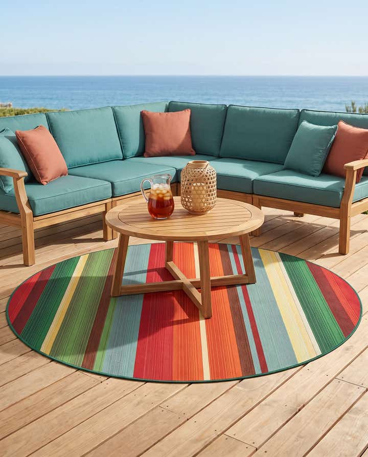 7' x 7' Easy-Clean Modern Indoor / Outdoor Round Rug