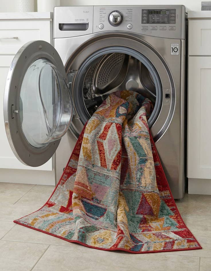 Detail image of 5' 3 x 8'  Washable Modern Indoor / Outdoor Rug