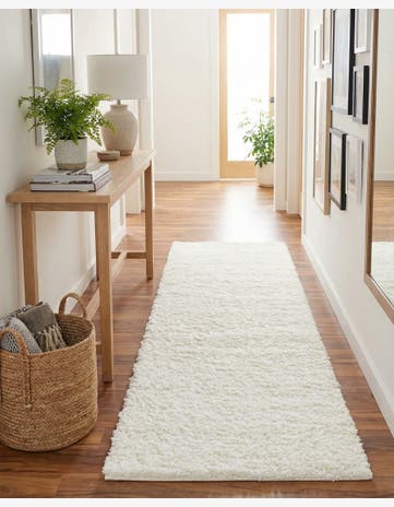 2' x 6' 1 Soft Solid Shag Runner Rug