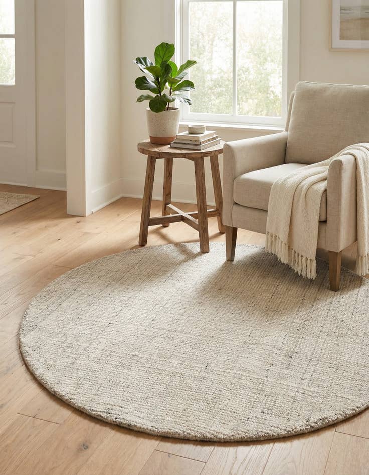 Detail image of  3' 1 x 3' 1  Hand Woven Jill Zarin English Manor Farmhouse Wool Round Rug