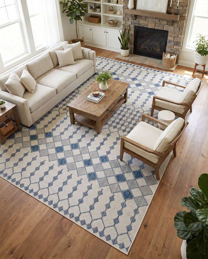 10' x 14' Easy-Clean Trellis Indoor / Outdoor Rug