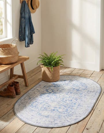 2' x 3' Washable Timeless Oval Rug