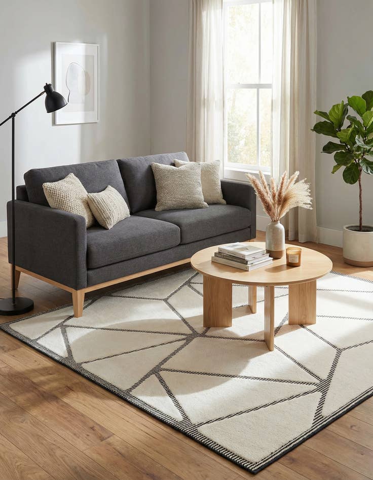 Detail image of 7' 10 x 7' 10 Prismatic Square Rug