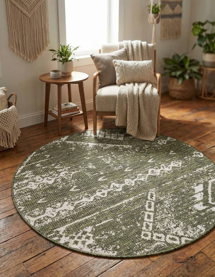 Detail image of  4' x 4'  Washable Bohemian Indoor / Outdoor Round Rug