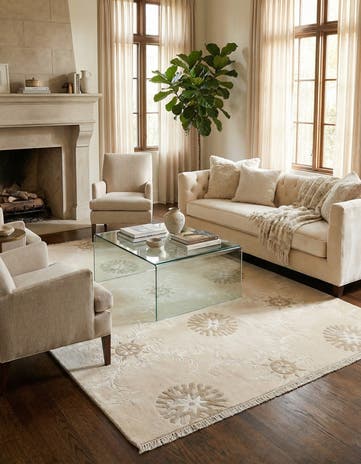 5' 6 x 8' 2 Hand Knotted Darya Wool Rug