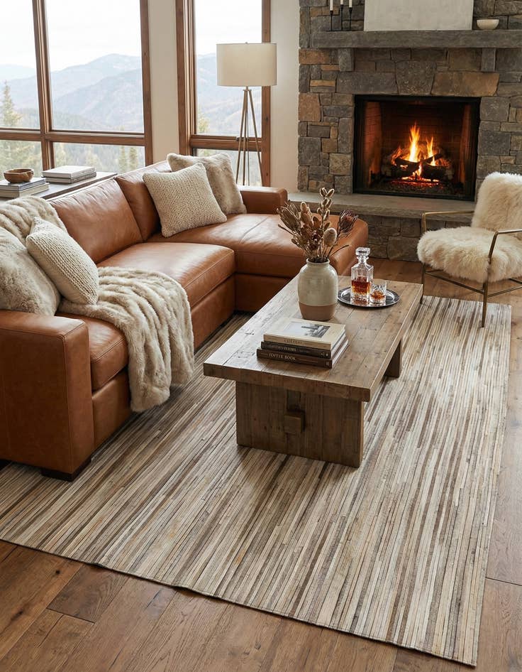 Detail image of  5' 1 x 8' Cowhide - Patchwork Rug