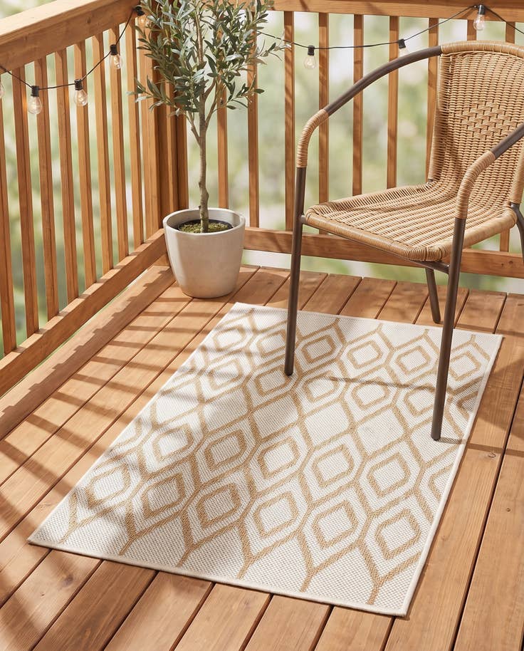 Detail image of 2' x 3' Easy-Clean Jill Zarin Turks and Caicos Indoor / Outdoor Rug