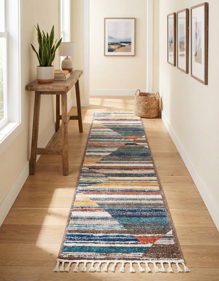 Detail image of 2' 7 x 13' Aramis Runner Rug