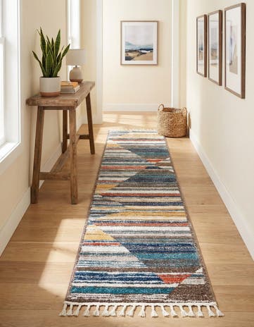 2' 7 x 13' Aramis Runner Rug