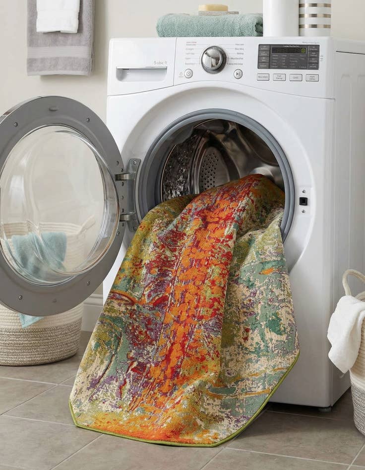 Detail image of 5' x 5'  Washable Modern Indoor / Outdoor Octagon Rug