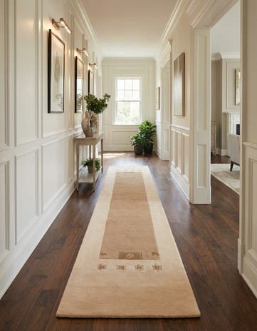 2' 7 x 13' Darya Runner Rug