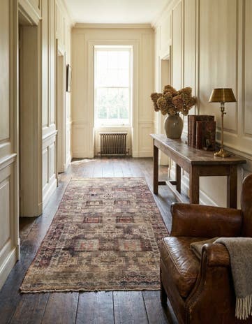 3' 9 x 7' 5 Hand Knotted Hamedan Persian Wool Runner Rug