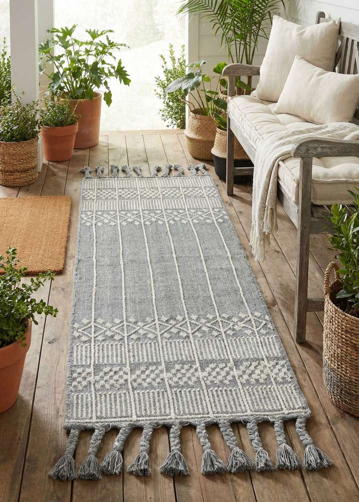 2' 2 x 5' 1 Easy-Clean Eco Bohemian Indoor / Outdoor Runner Rug
