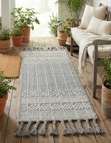 2' 2 x 5' 1 Easy-Clean Eco Bohemian Indoor / Outdoor Runner Rug