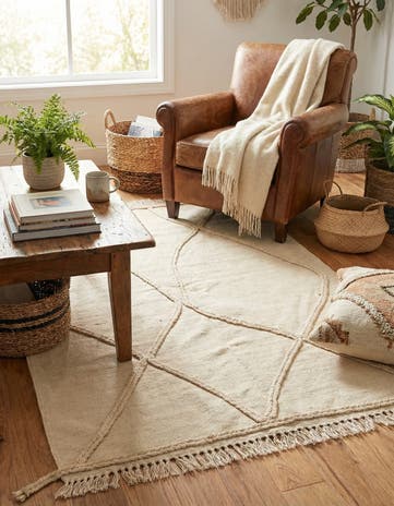 3' 4 x 4' 11 Hand Knotted Moroccan Wool Rug