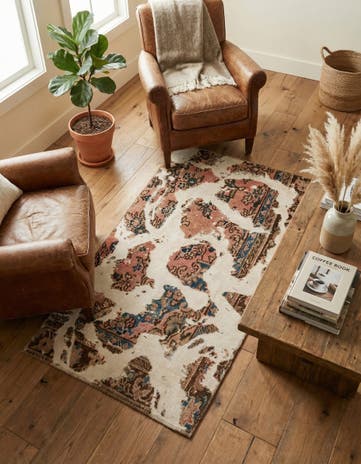 2' 8 x 4' 9 Hand Knotted Ultra Vintage Persian Wool Rug