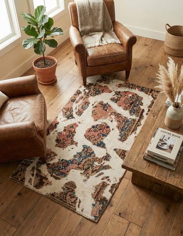 2' 8 x 4' 9 Hand Knotted Ultra Vintage Persian Wool Rug