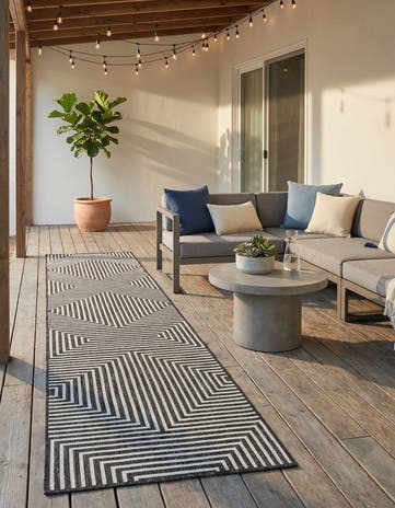 2' 7 x 12' Easy-Clean Modern Indoor / Outdoor Runner Rug