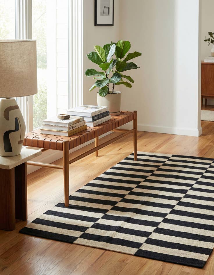 Detail image of 3' 4 x 4' 10  Hand Woven Kilim Modern Wool Rug