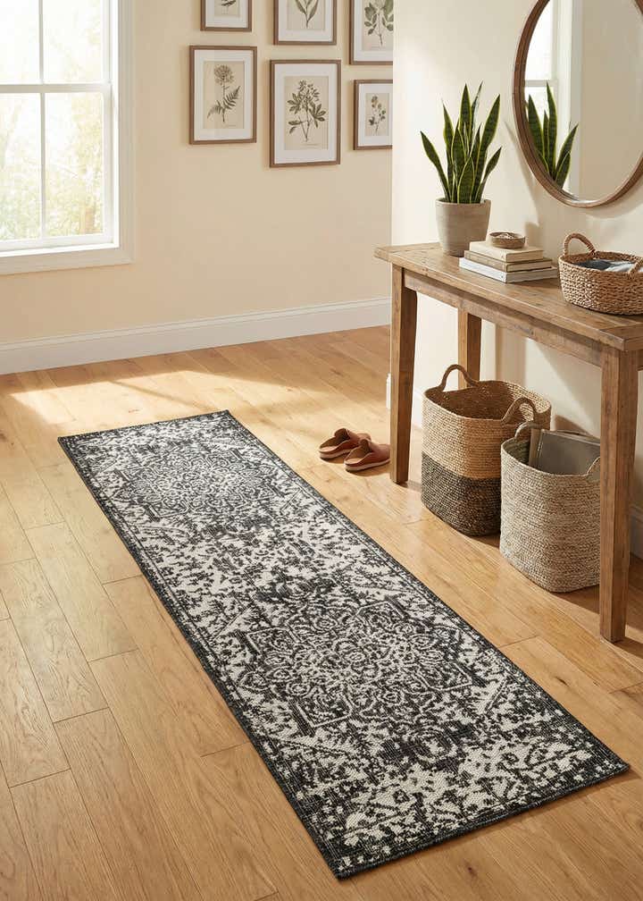 2' x 8' Easy-Clean Jill Zarin Dubai Indoor / Outdoor Runner Rug