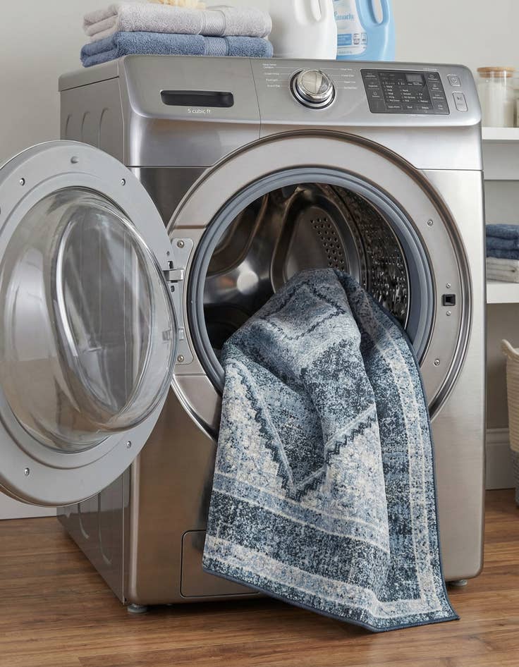 Detail image of 4' x 6' Kamala Washable Rug