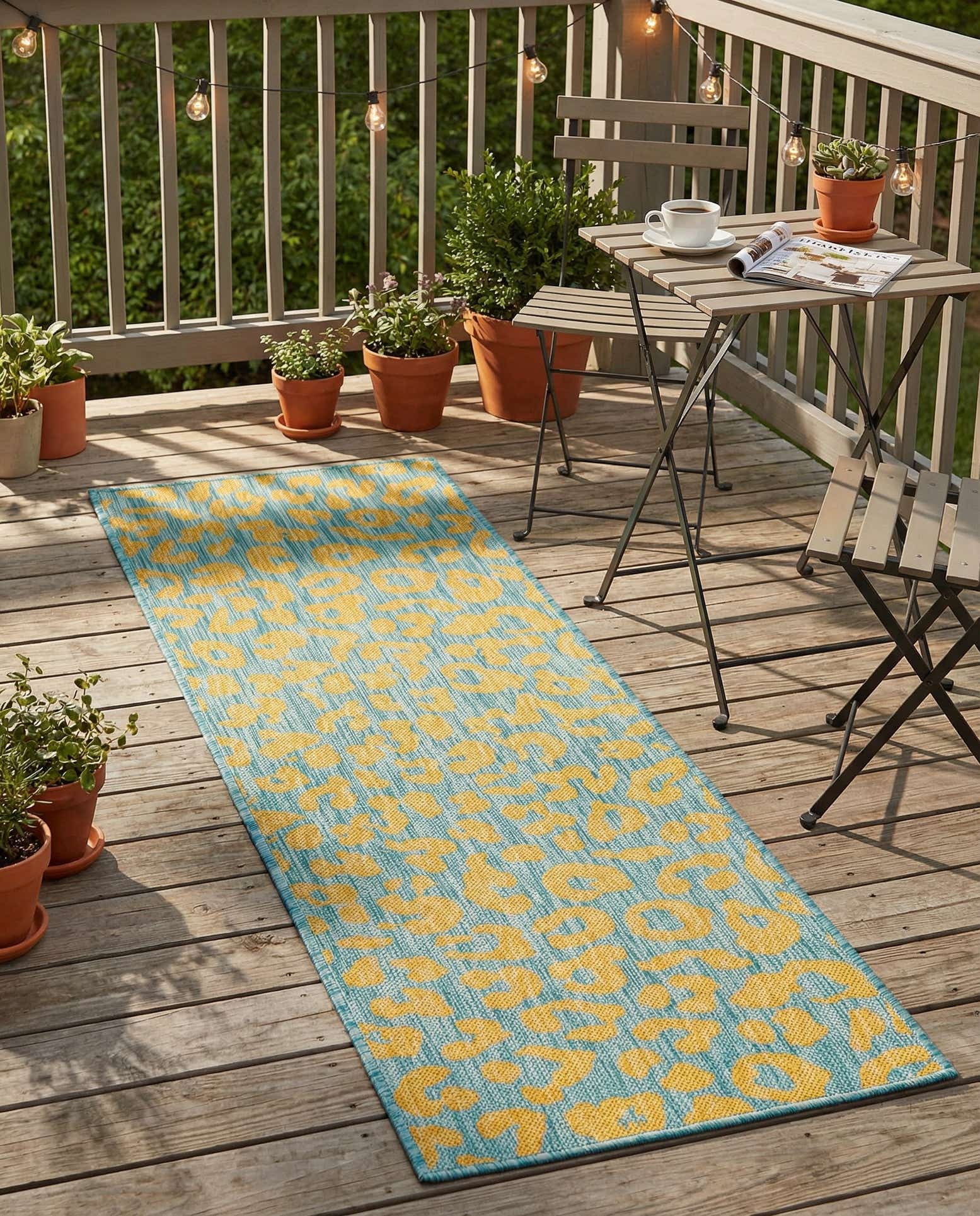 2' x 6' Easy-Clean Safari Indoor / Outdoor Runner Rug