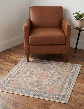 3' 3 x 3' 3 Newport Square Rug