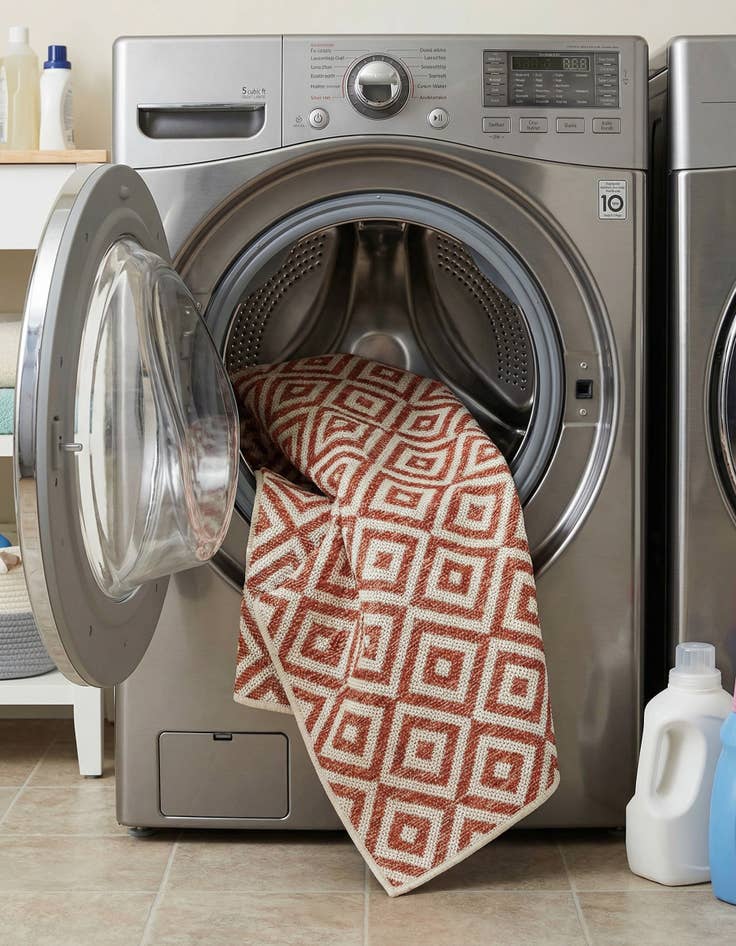 Detail image of 4' x 6'  Washable Jill Zarin Costa Rica Indoor / Outdoor Rug