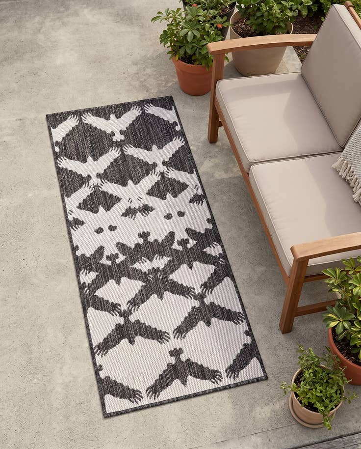 Detail image of 2' x 4' Easy-Clean Modern Indoor / Outdoor Runner Rug
